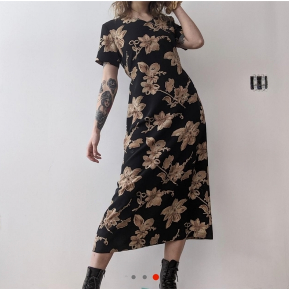 Floral Dress - Picture 1 of 4